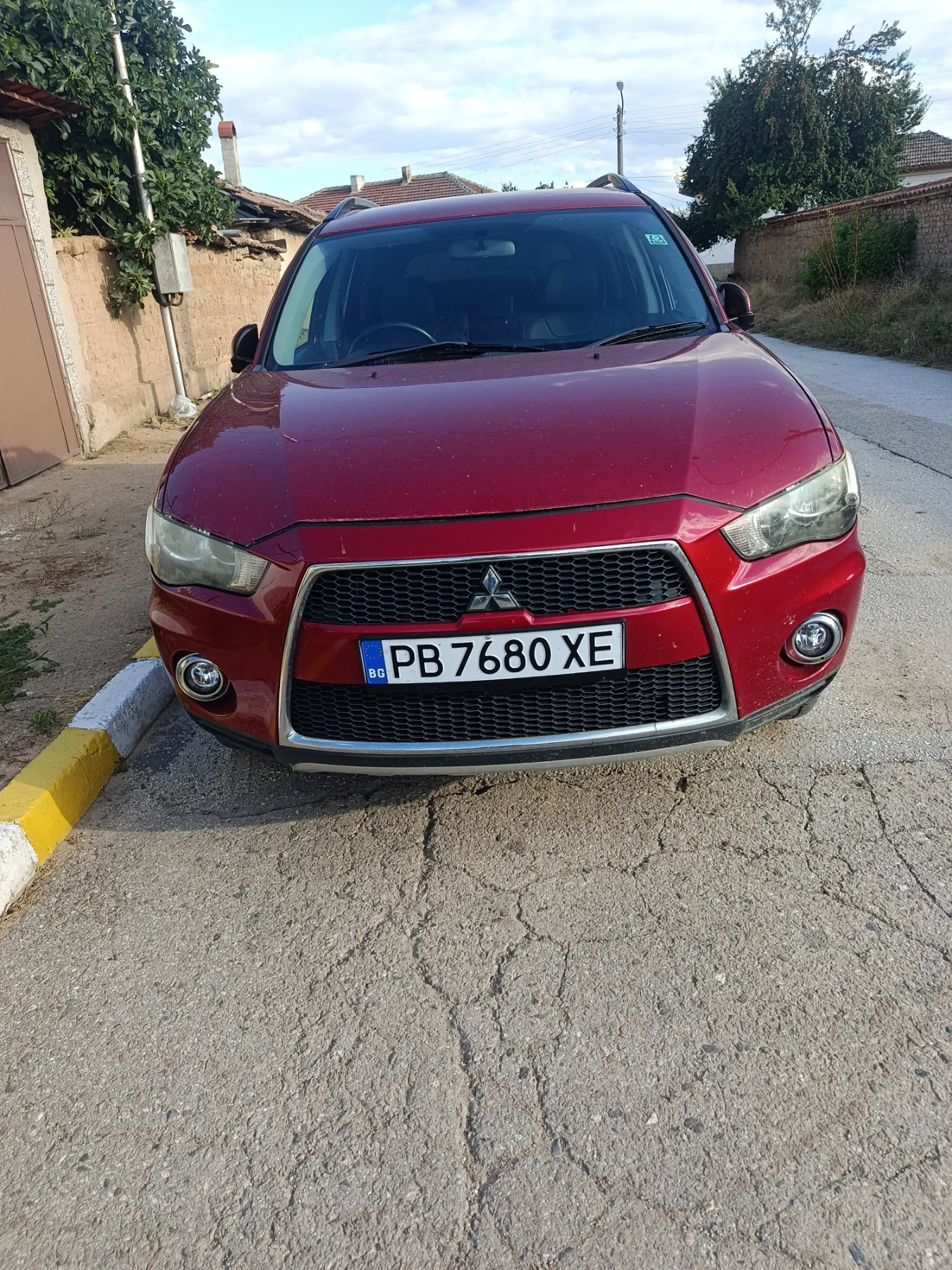 Mitsubishi Outlander, снимка 2 - Автомобили и джипове - 55164936