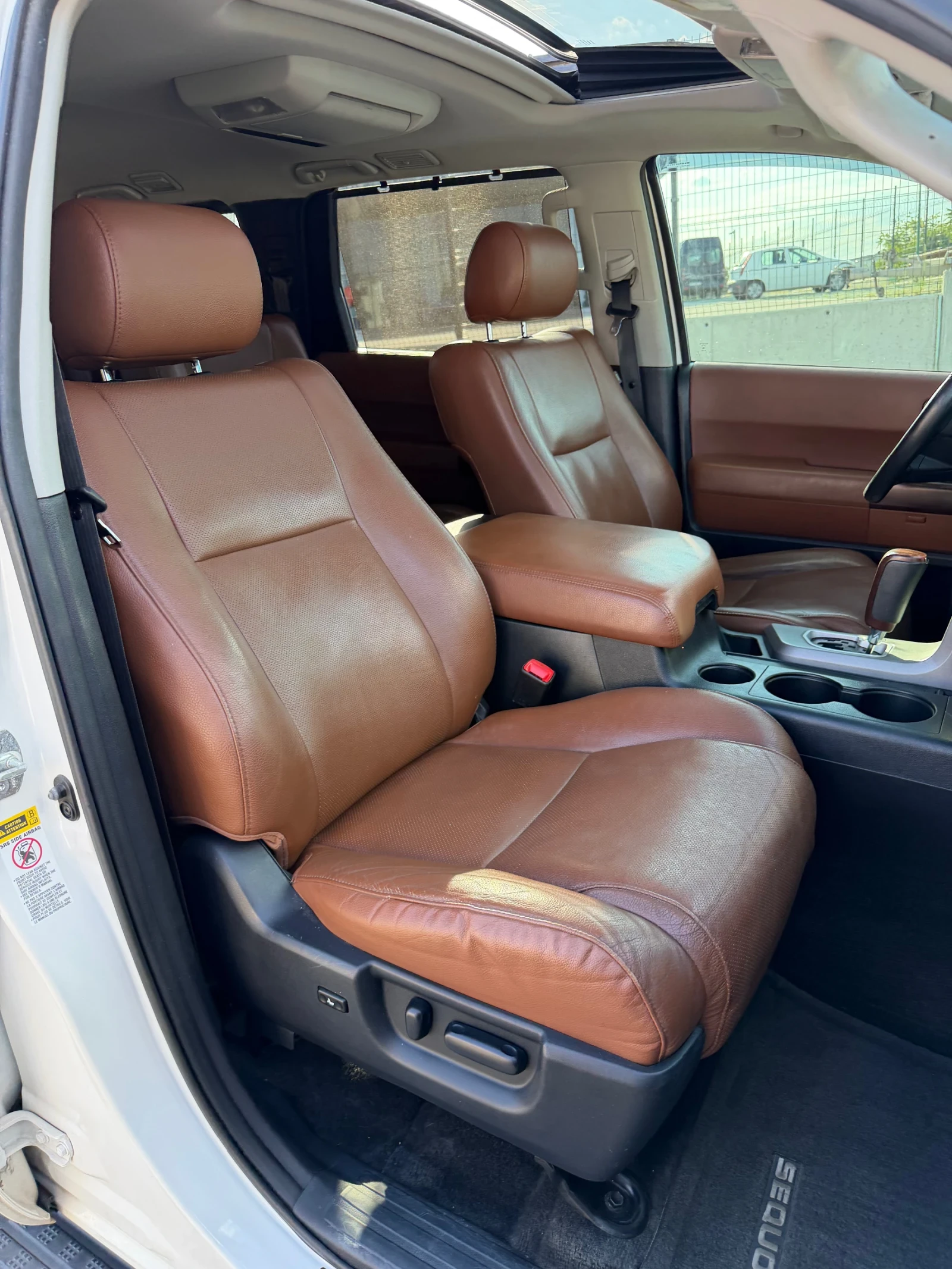 Toyota Sequoia Platinum, снимка 7 - Автомобили и джипове - 55666882