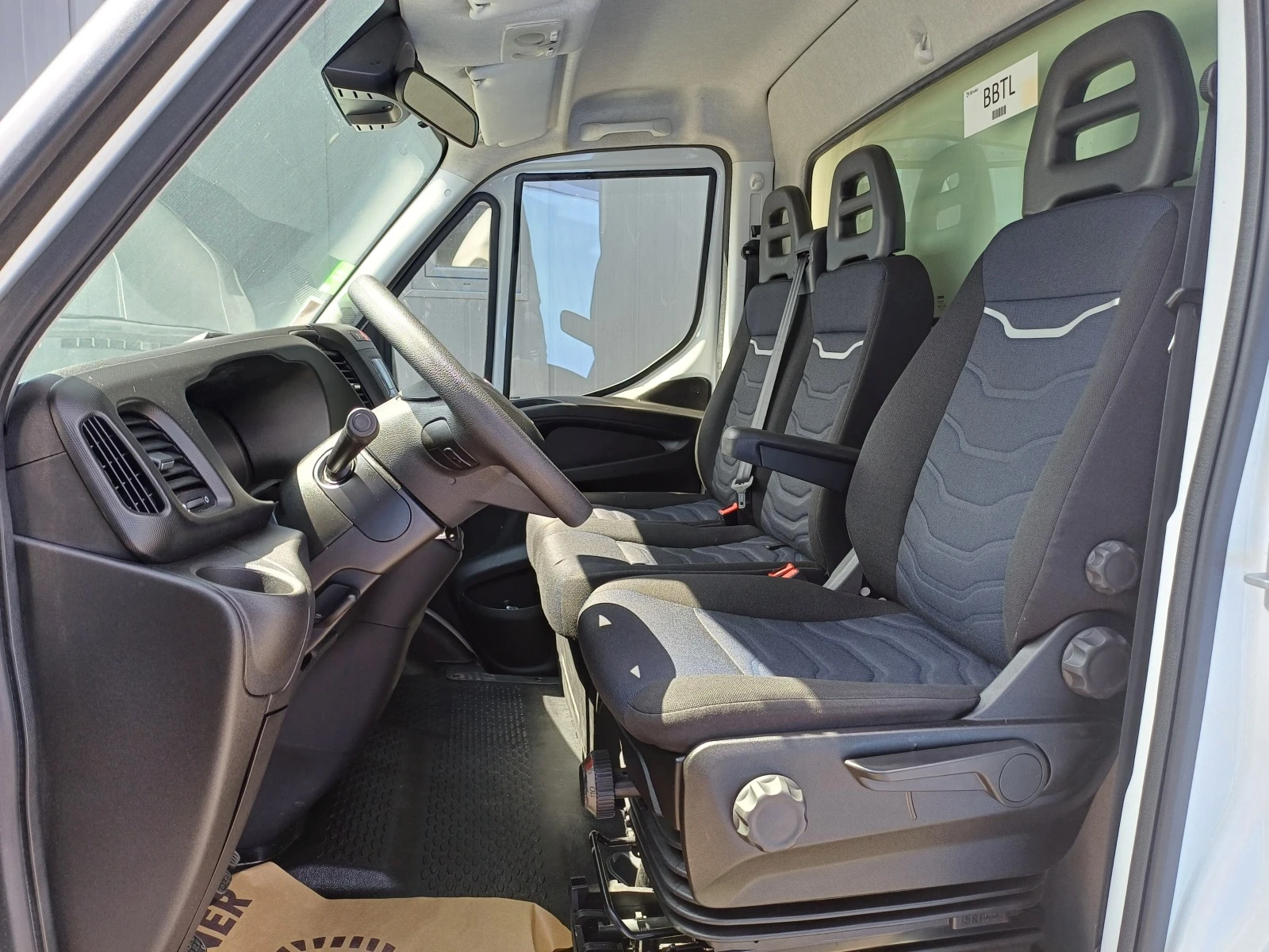 Iveco Daily 35C16  H 3.0 - изображение 9