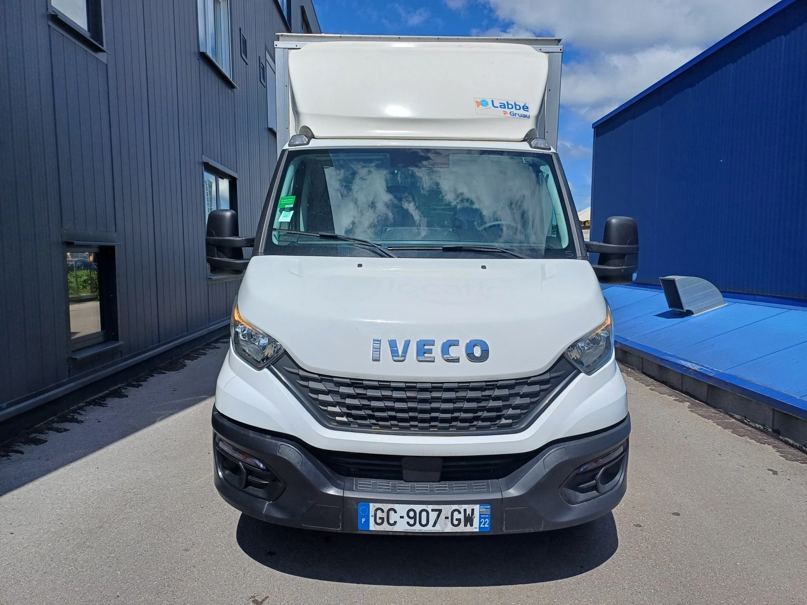 Iveco Daily 35C16  H 3.0 - изображение 2