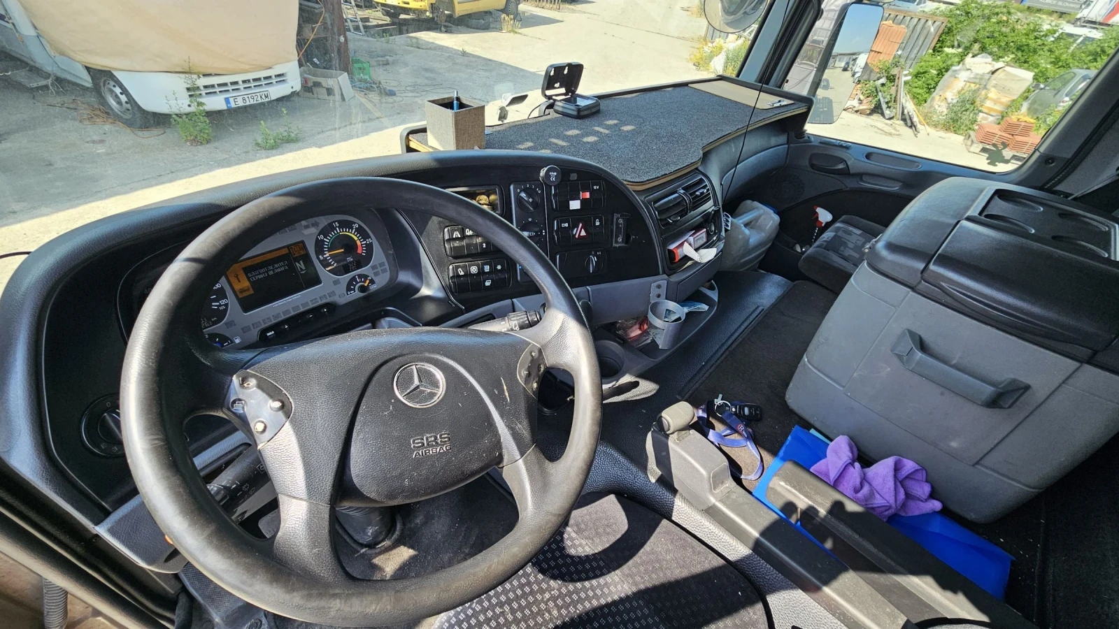 Mercedes-Benz Actros 1844 L  | Mobile.bg   15