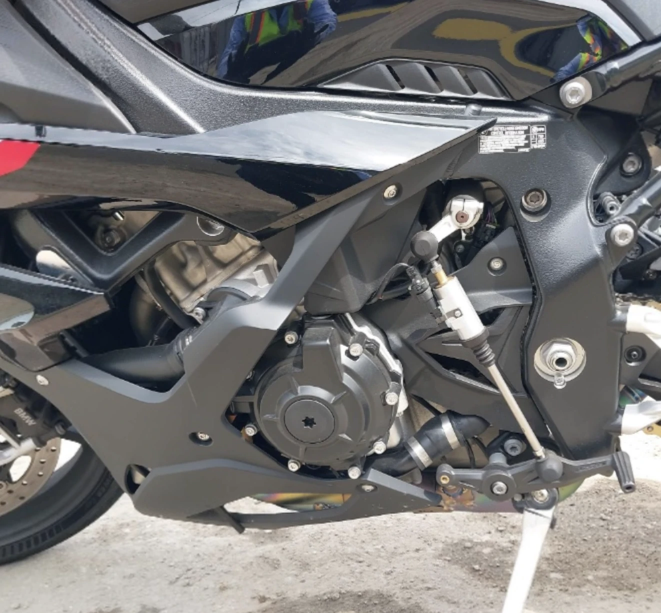 BMW S 1000RR - изображение 7