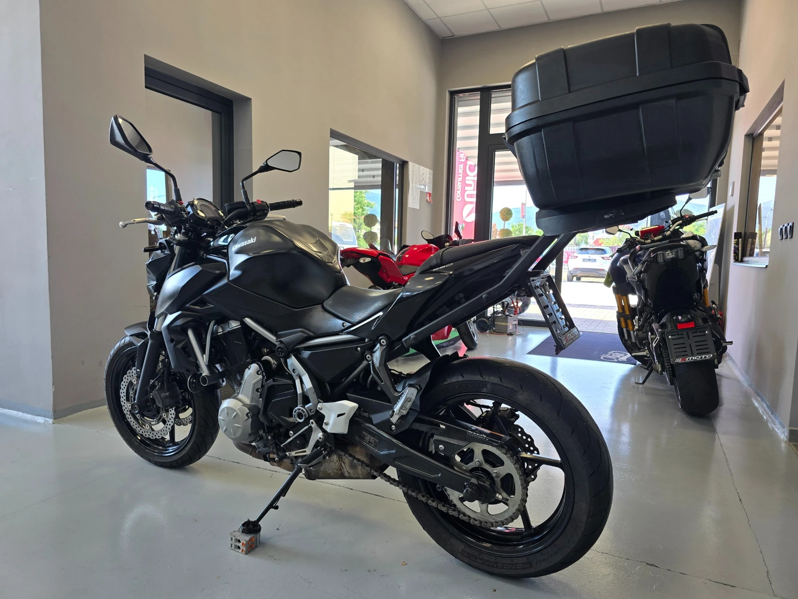 Kawasaki Z 650ie, ABS, 2017г., снимка 6 - Мотоциклети и мототехника - 54707621