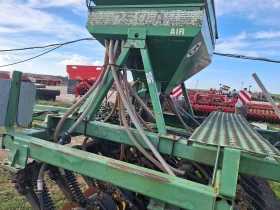 Сеялка John Deere 750A, снимка 5