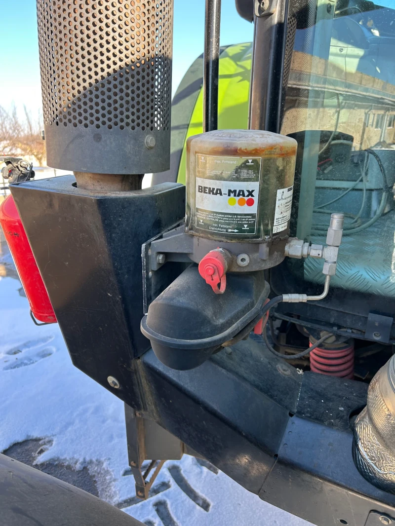 Трактор Claas Арион 530, снимка 10 - Селскостопанска техника - 53240363