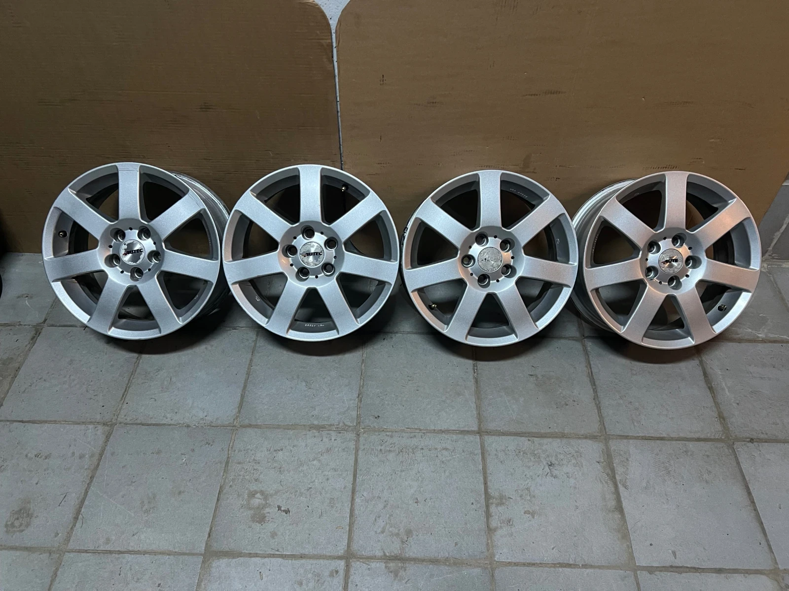 ������ | Mobile.bg � ����������� 10