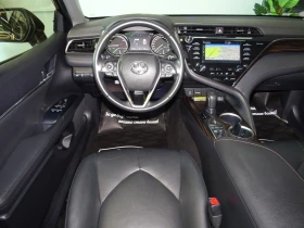 Toyota Camry 2.5 HYBRID DESIGN 218 , снимка 12