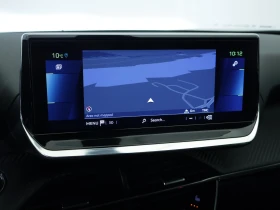 Peugeot 2008 е-2008 50 kWh Allure Pack, снимка 8