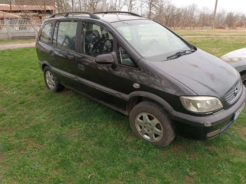 Opel Zafira 2.0 dt, снимка 2 - Автомобили и джипове - 47352831