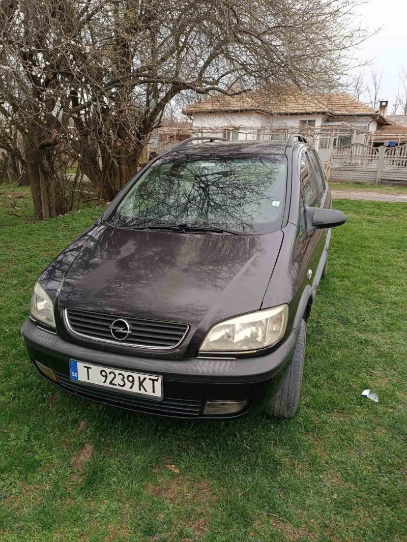 Opel Zafira 2.0 dt, снимка 1 - Автомобили и джипове - 46065918