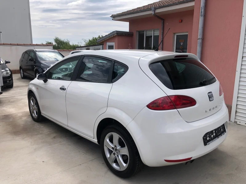 Seat Leon 1.9 TDI, снимка 4 - Автомобили и джипове - 46872182