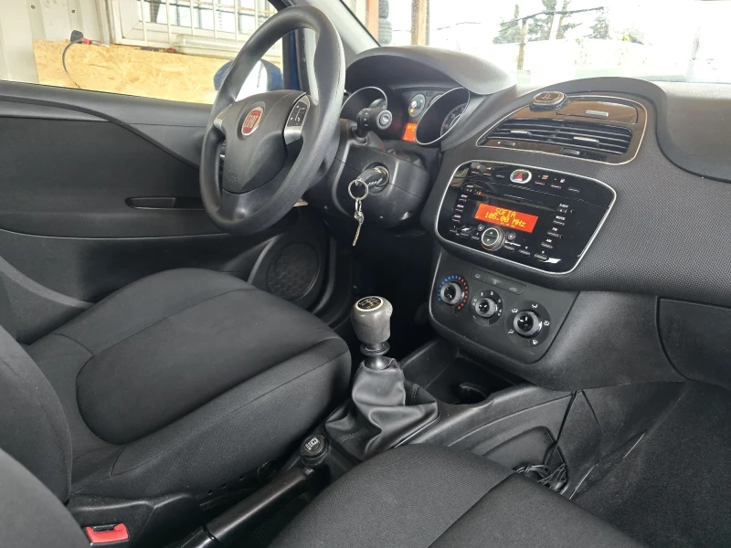 Fiat Punto 1.4i-GPL/EVO/Лизинг, снимка 13 - Автомобили и джипове - 47468541