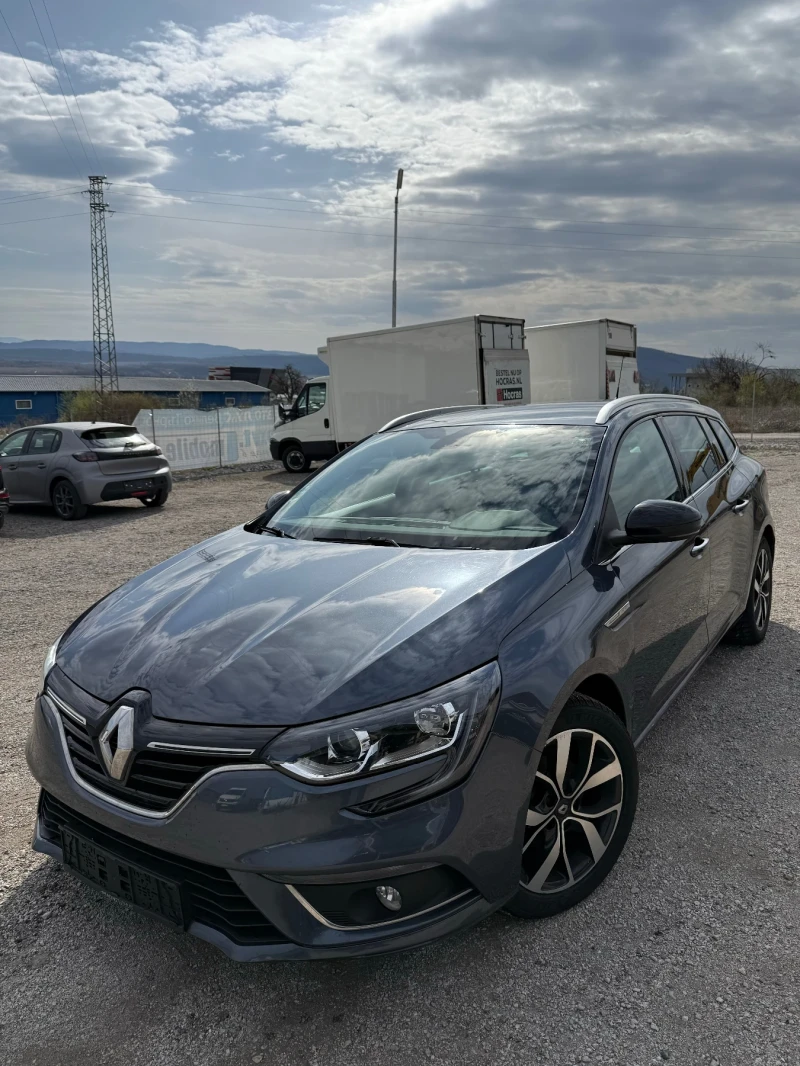 Renault Megane Limited , снимка 1 - Автомобили и джипове - 49600398