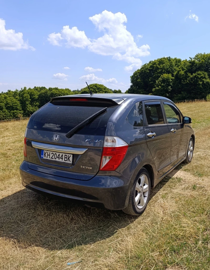 Honda Fr-v 2.2 diesel  , снимка 8 - Автомобили и джипове - 51073626