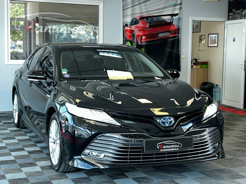 Toyota Camry 2.5 HYBRID DESIGN 218 , снимка 3 - Автомобили и джипове - 51074335