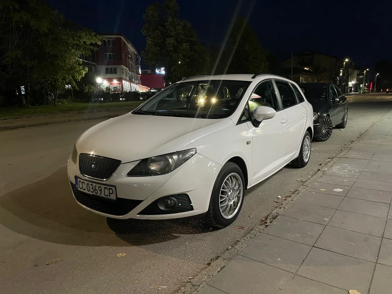 Seat Ibiza, снимка 13 - Автомобили и джипове - 52789564