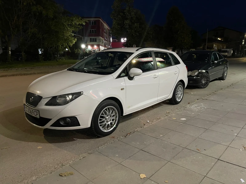 Seat Ibiza, снимка 10 - Автомобили и джипове - 52789564