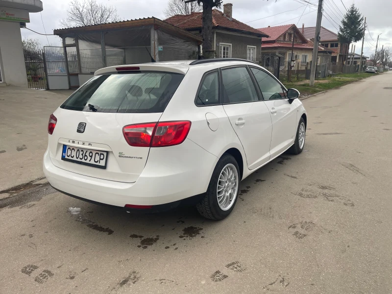 Seat Ibiza, снимка 3 - Автомобили и джипове - 52789564
