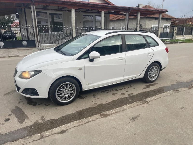 Seat Ibiza, снимка 2 - Автомобили и джипове - 52789564