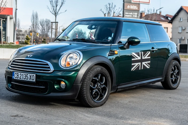 Mini Cooper D 56000km! Дизел, Автоматик, Нов!, снимка 2 - Автомобили и джипове - 52924665