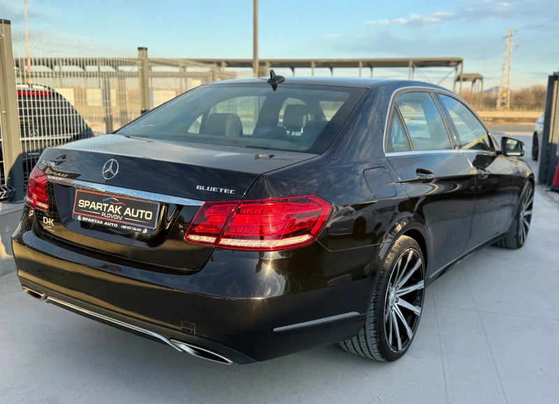 Mercedes-Benz E 220 CDI* 2014г* LED* Топ Състояние* 172.000КМ* , снимка 4 - Автомобили и джипове - 52958948