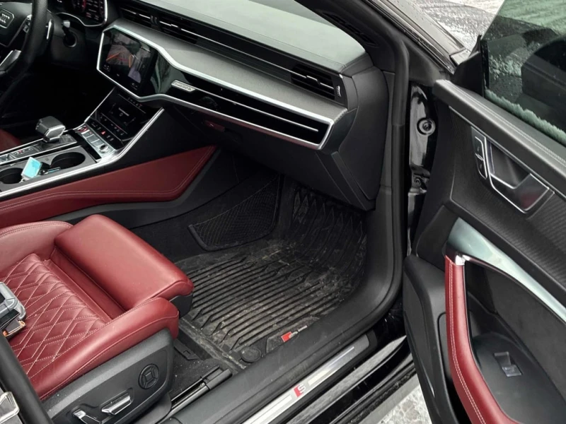 Audi S7 2.9 TFSI  CARFAX, снимка 15 - Автомобили и джипове - 53095644