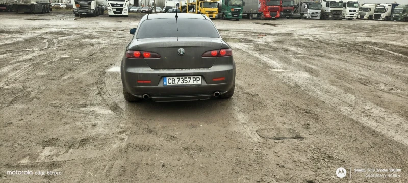 Alfa Romeo 159 2.4 Jtd, снимка 17 - Автомобили и джипове - 53211843