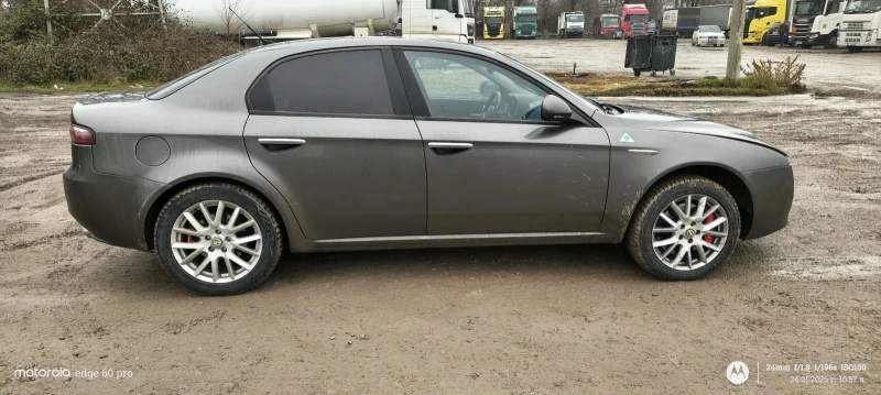 Alfa Romeo 159 2.4 Jtd, снимка 14 - Автомобили и джипове - 53211843