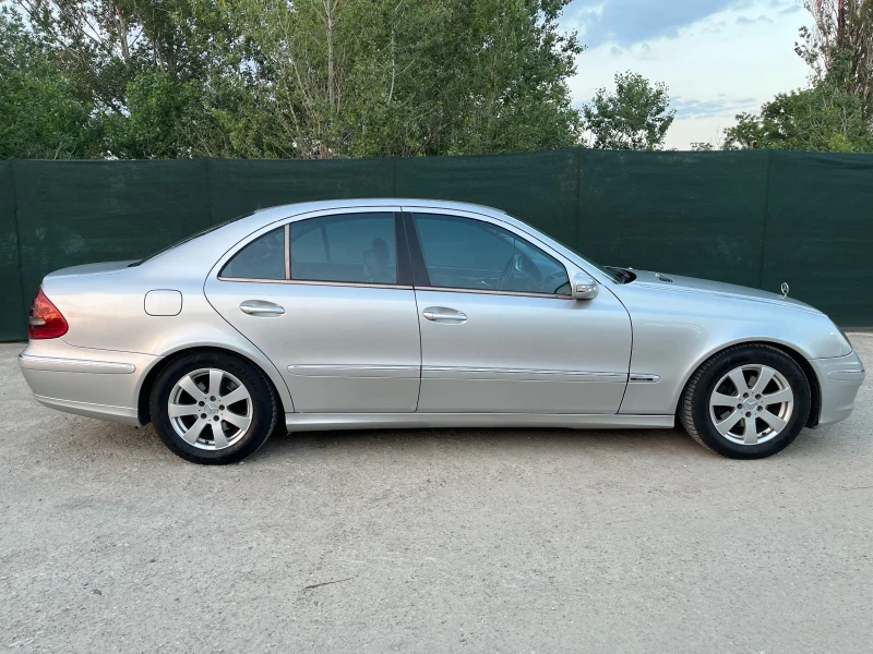 Mercedes-Benz E 270, снимка 6 - Автомобили и джипове - 53374941