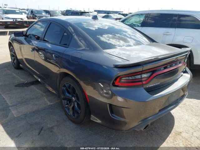 Dodge Charger R/T RWD - изображение 3