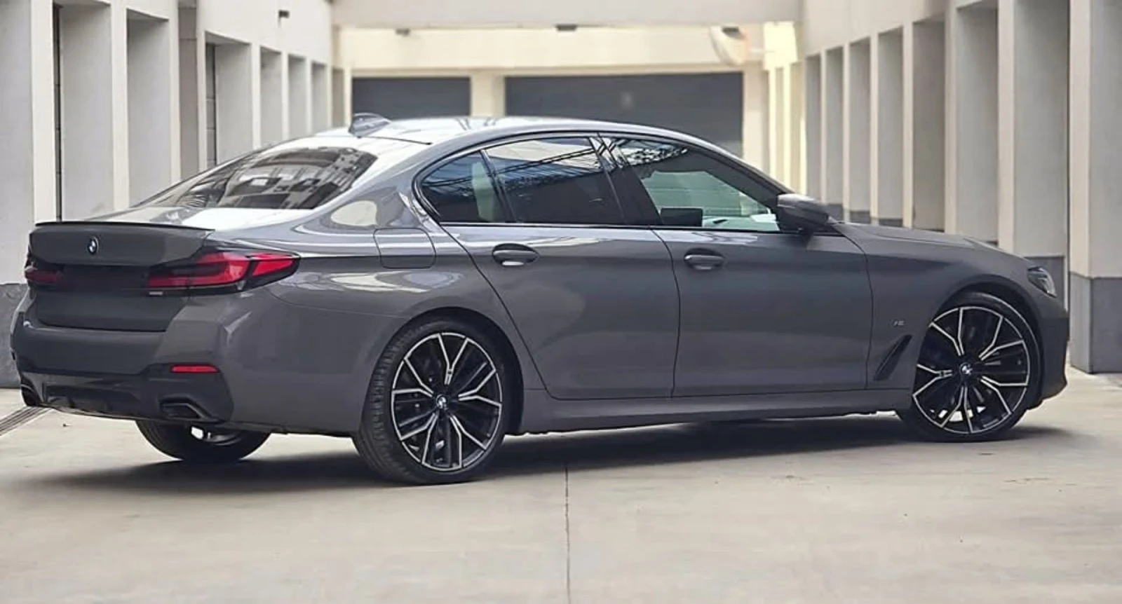 BMW 530 BMW 530d LASER* M SPORT* NARDO GREY* Individual* A - изображение 5