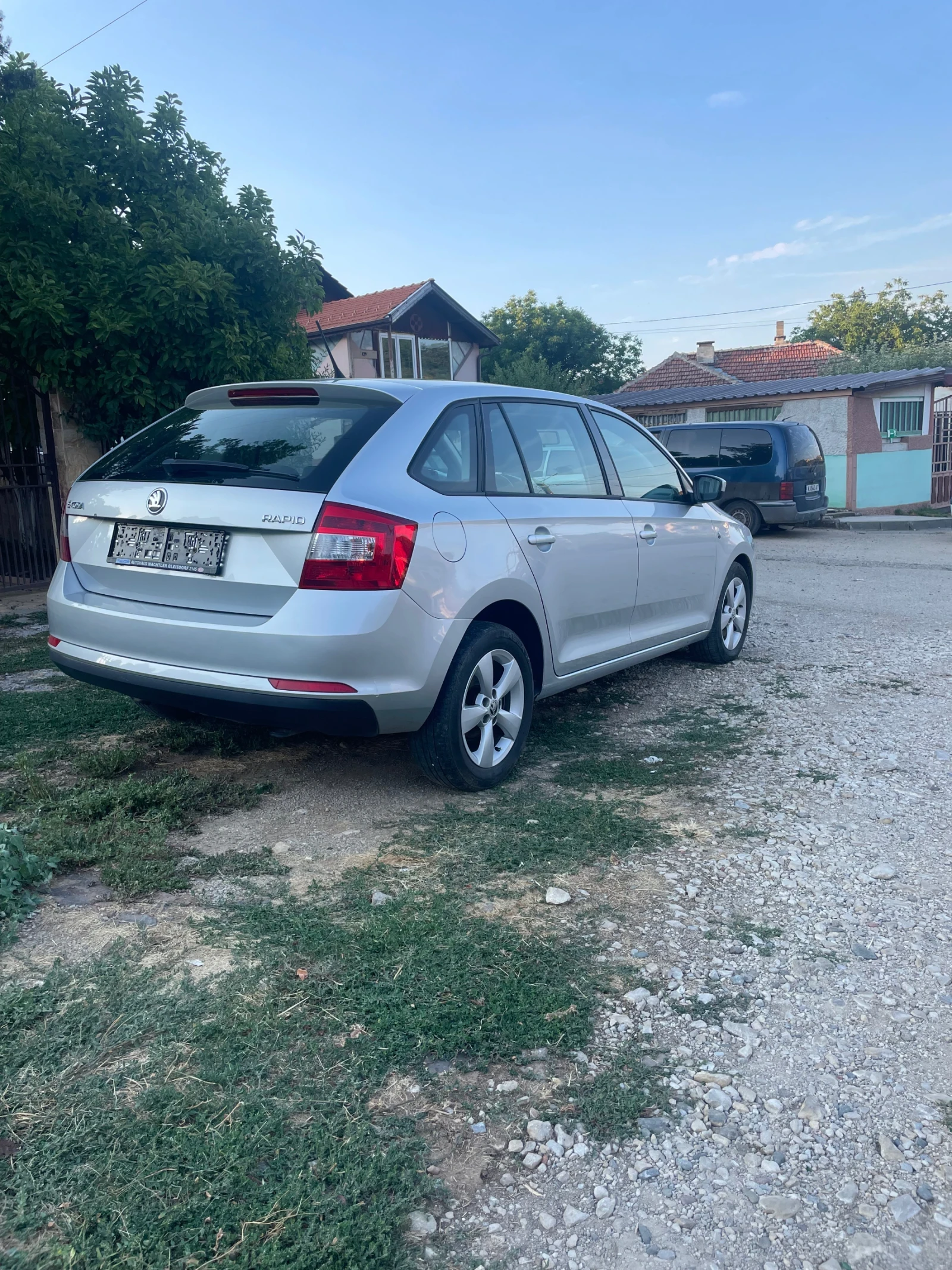 Skoda Rapid 1.6TDI - изображение 5