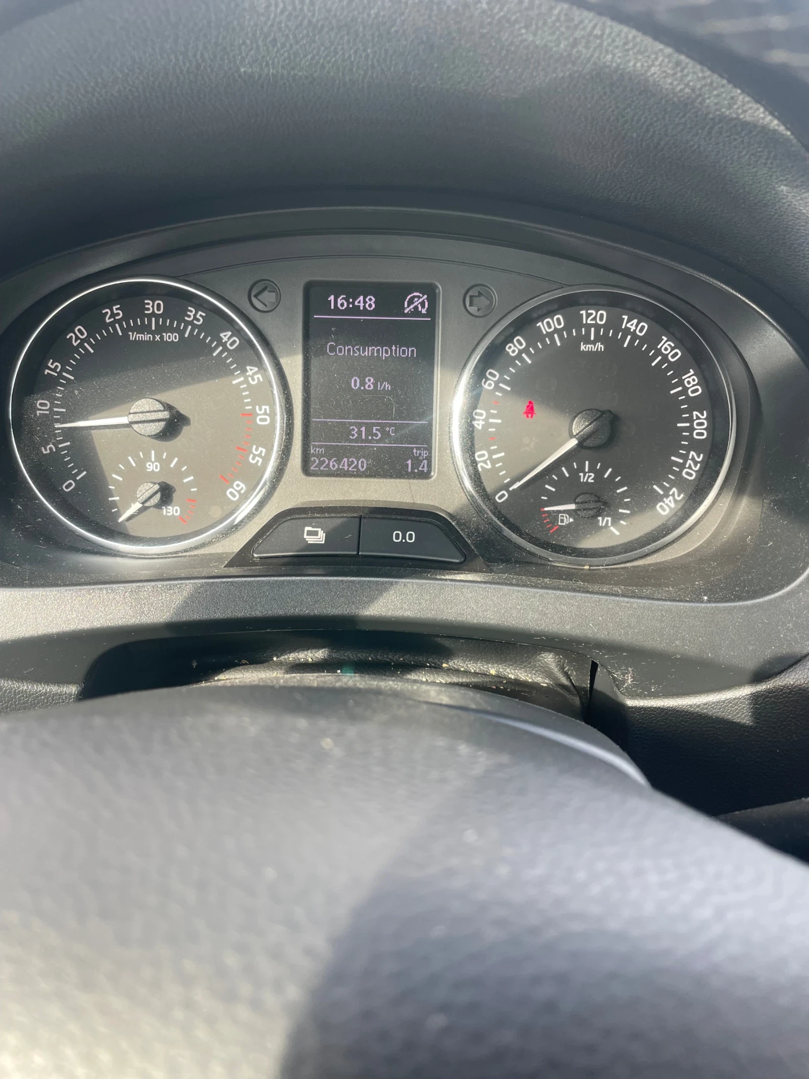 Skoda Rapid 1.6TDI - изображение 10