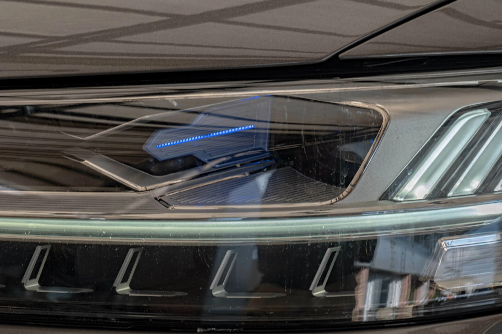 Audi A8 50TDI/Bang&Olufsen/Обдухване/Алкантар/Laser/Камера - изображение 4