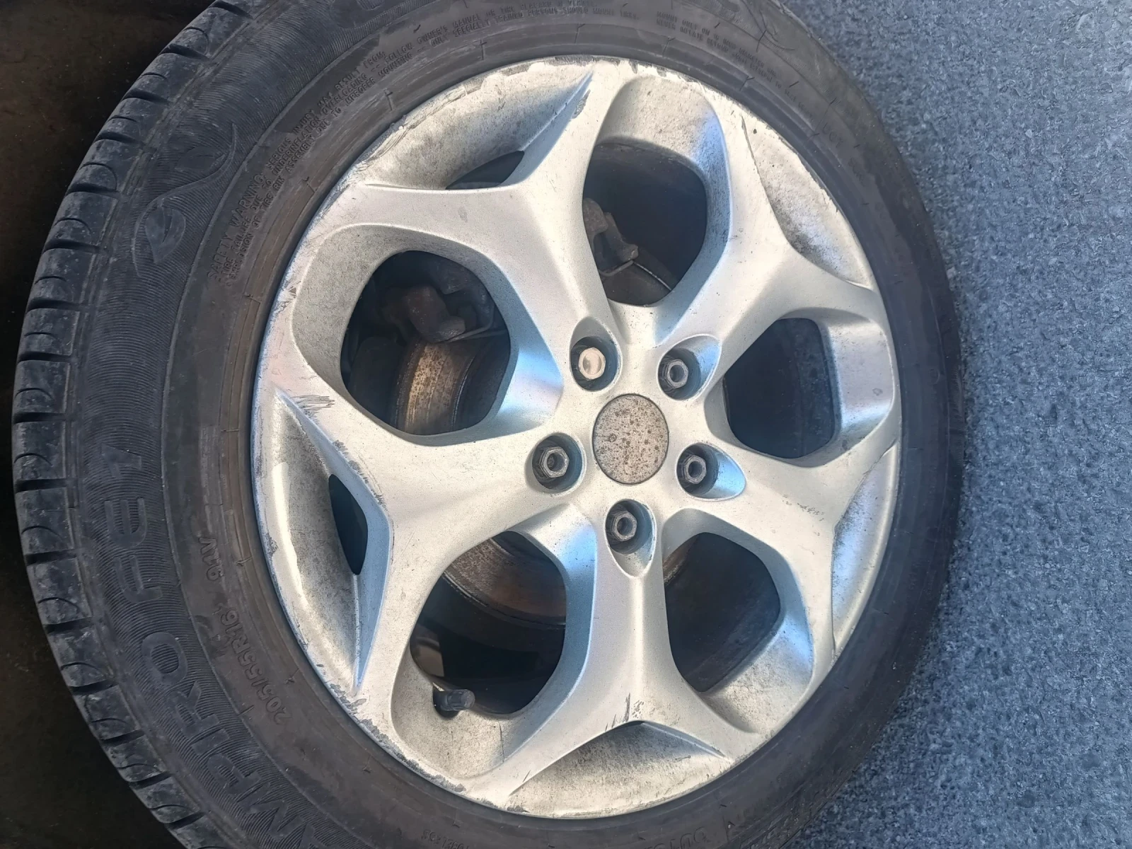 Ford Focus 1, 6 - изображение 2