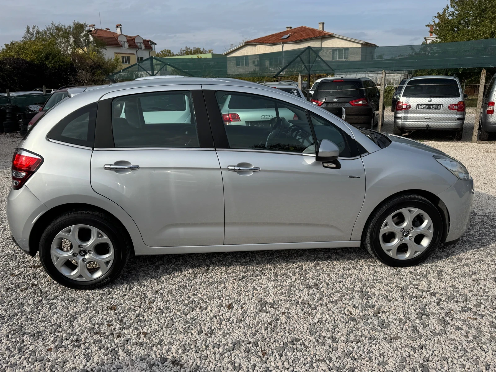 Citroen C3 EXCLUSIVE - изображение 8