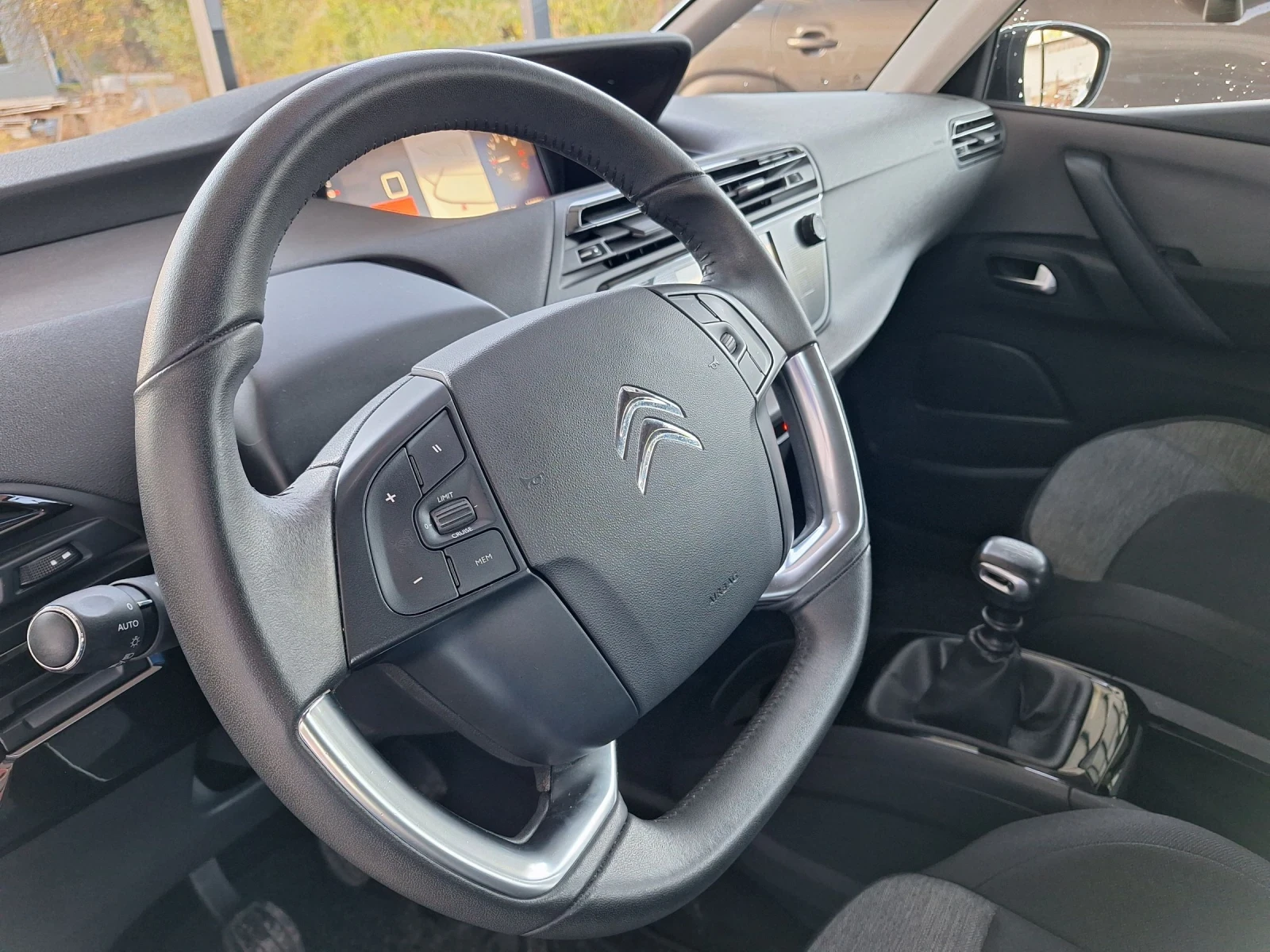Citroen Grand C4 Picasso Ноември 2021 г.Дизел 7 места Италия | Mobile.bg — изображение 9