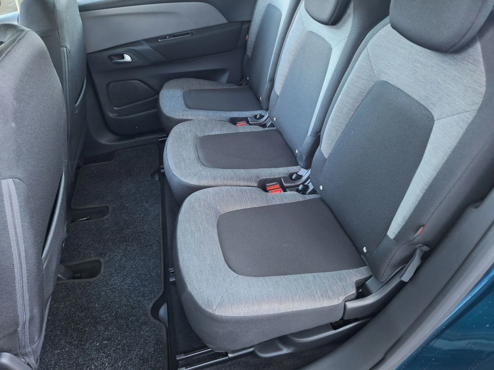 Citroen Grand C4 Picasso Ноември 2021 г.Дизел 7 места Италия | Mobile.bg — изображение 11