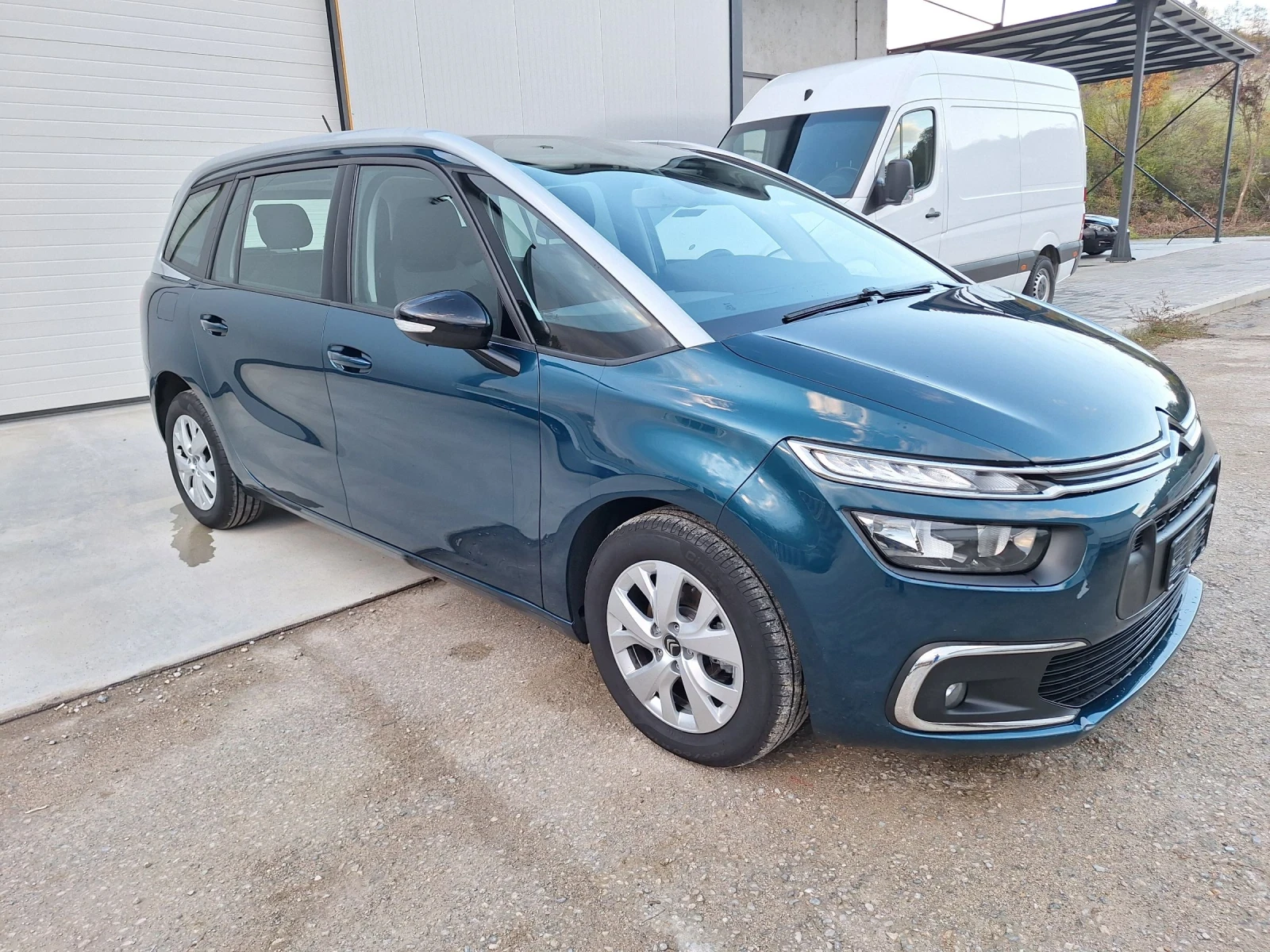 Citroen Grand C4 Picasso Ноември 2021 г.Дизел 7 места Италия | Mobile.bg — изображение 4