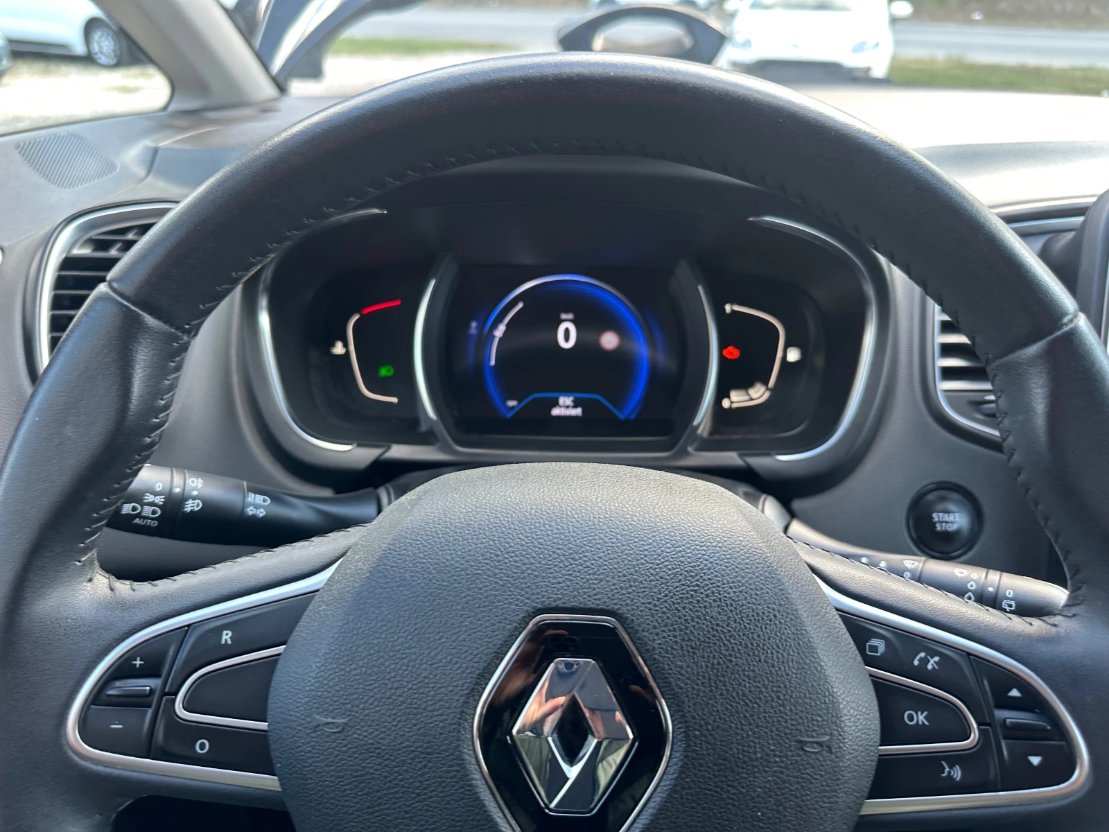 Renault Scenic 1.3BENZIN* 10.2018 Evro6 | Mobile.bg — изображение 14