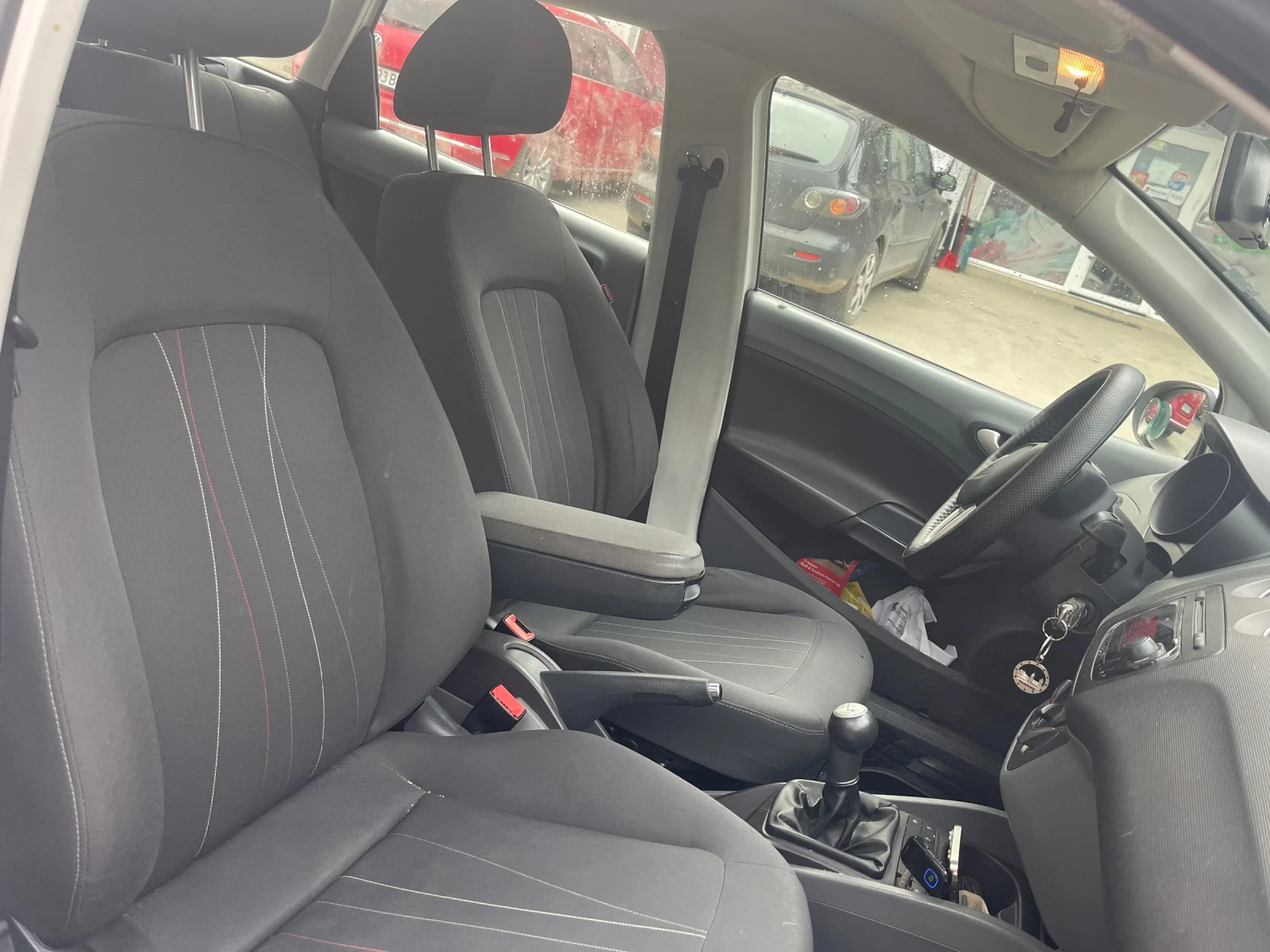 Seat Ibiza  - изображение 9