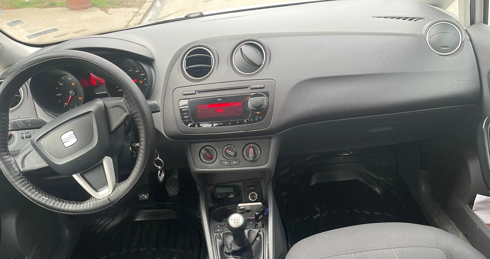 Seat Ibiza  - изображение 5