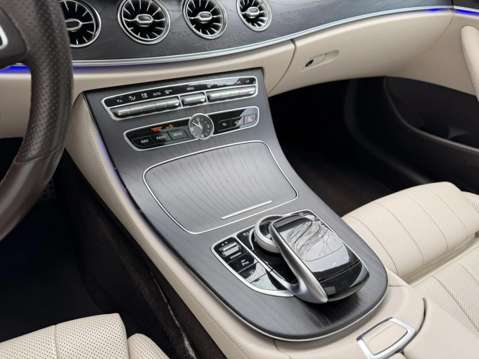 Mercedes-Benz E 220 4-MATIC / PREMIUM PLUS / FULL | Mobile.bg � ����������� 16