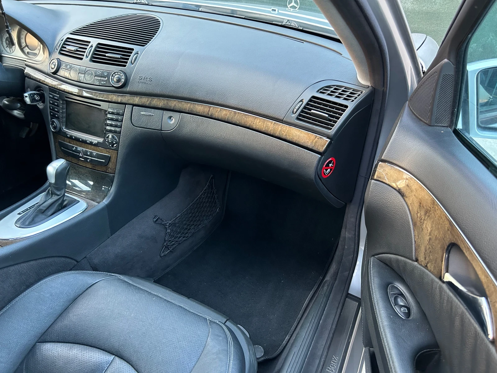 Mercedes-Benz E 270  - изображение 10