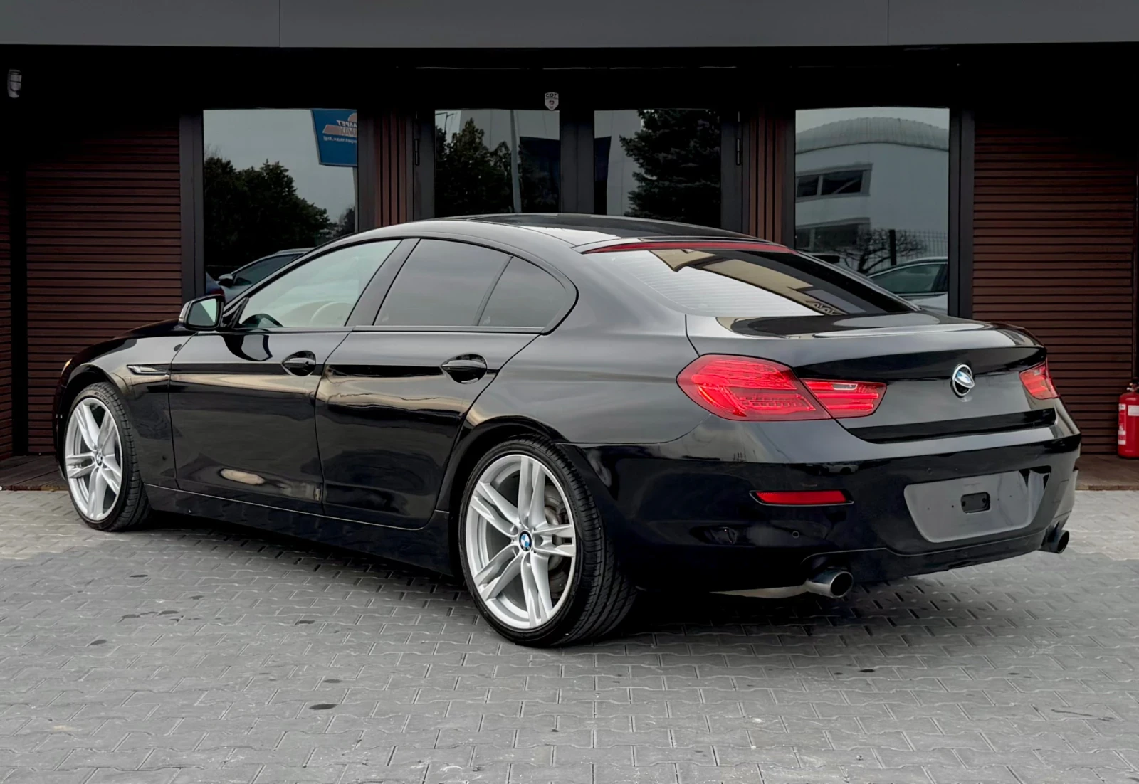 BMW 640 Kayless-Head up-Bang&Olufsen, снимка 4 - Автомобили и джипове - 53736680