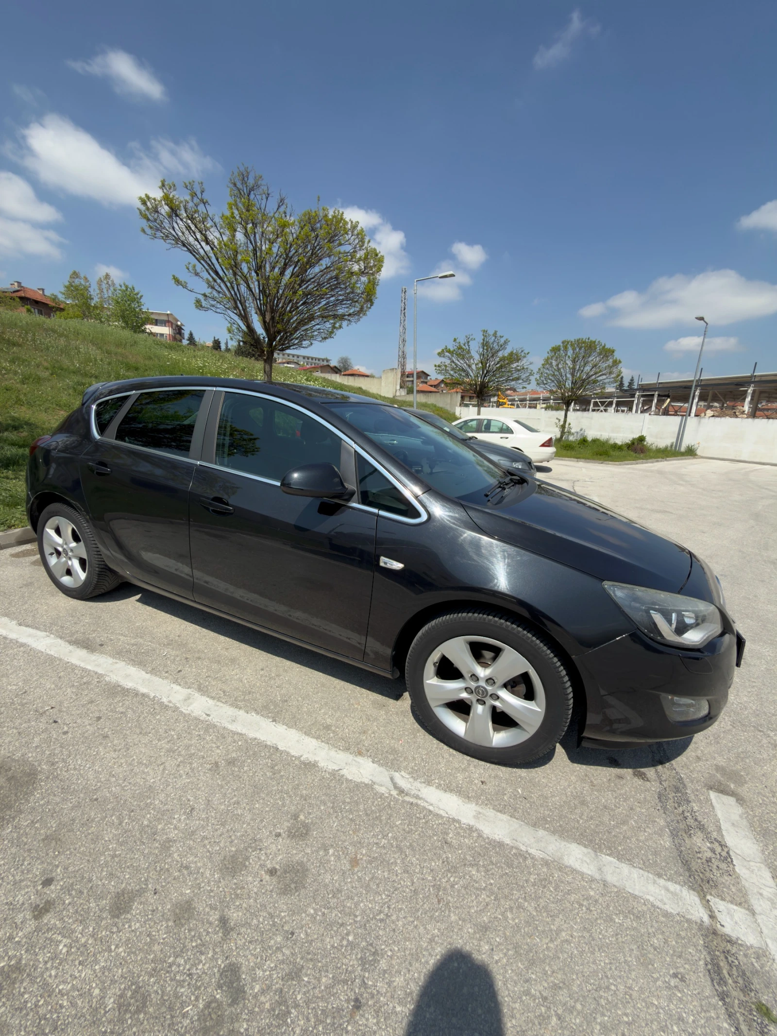 Opel Astra 1.4 Turbo, снимка 6 - Автомобили и джипове - 54391887