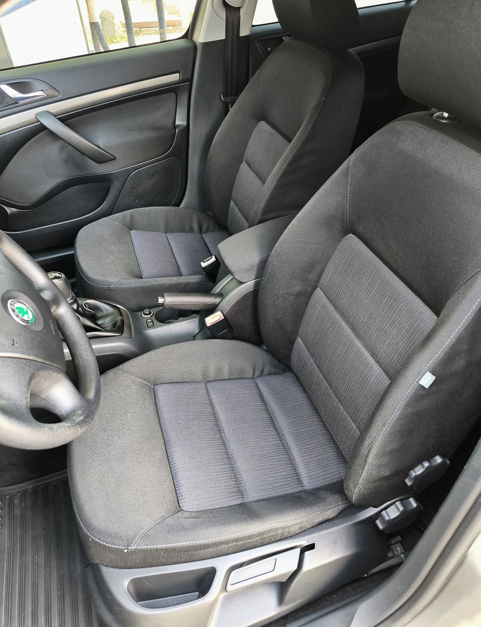 Skoda Octavia 78000км ТОП, снимка 9 - Автомобили и джипове - 54764325