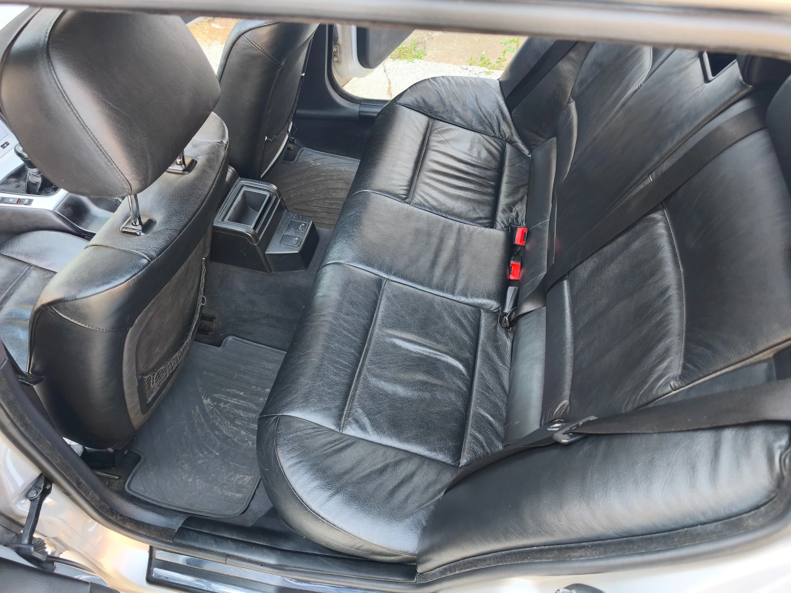 BMW 330 E46, снимка 13 - Автомобили и джипове - 55245370