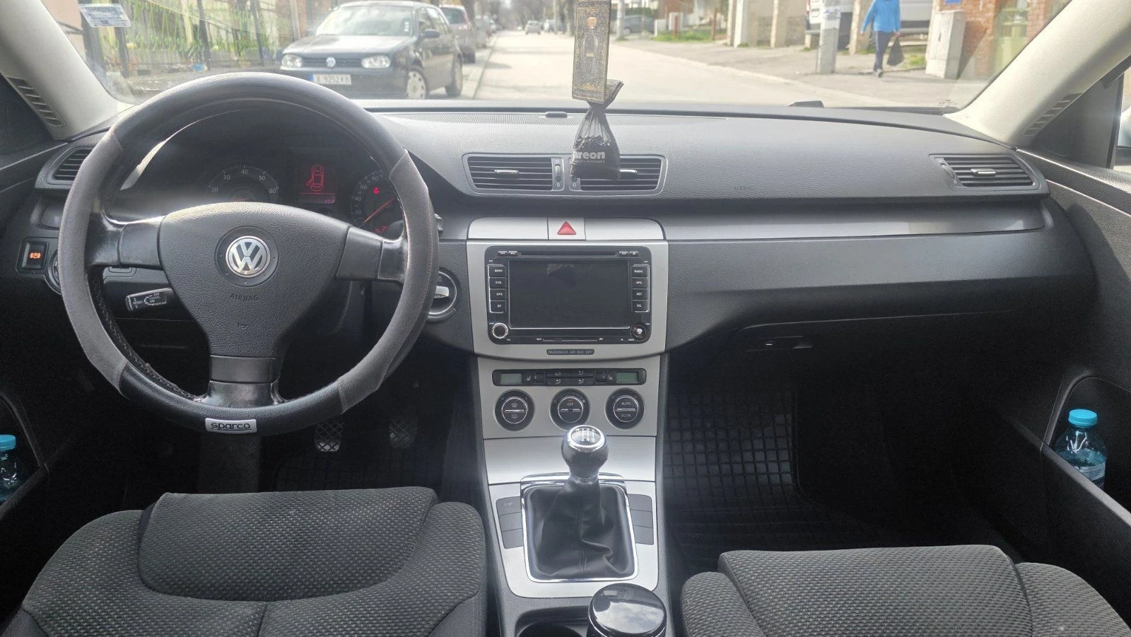 VW Passat, снимка 5 - Автомобили и джипове - 55580807