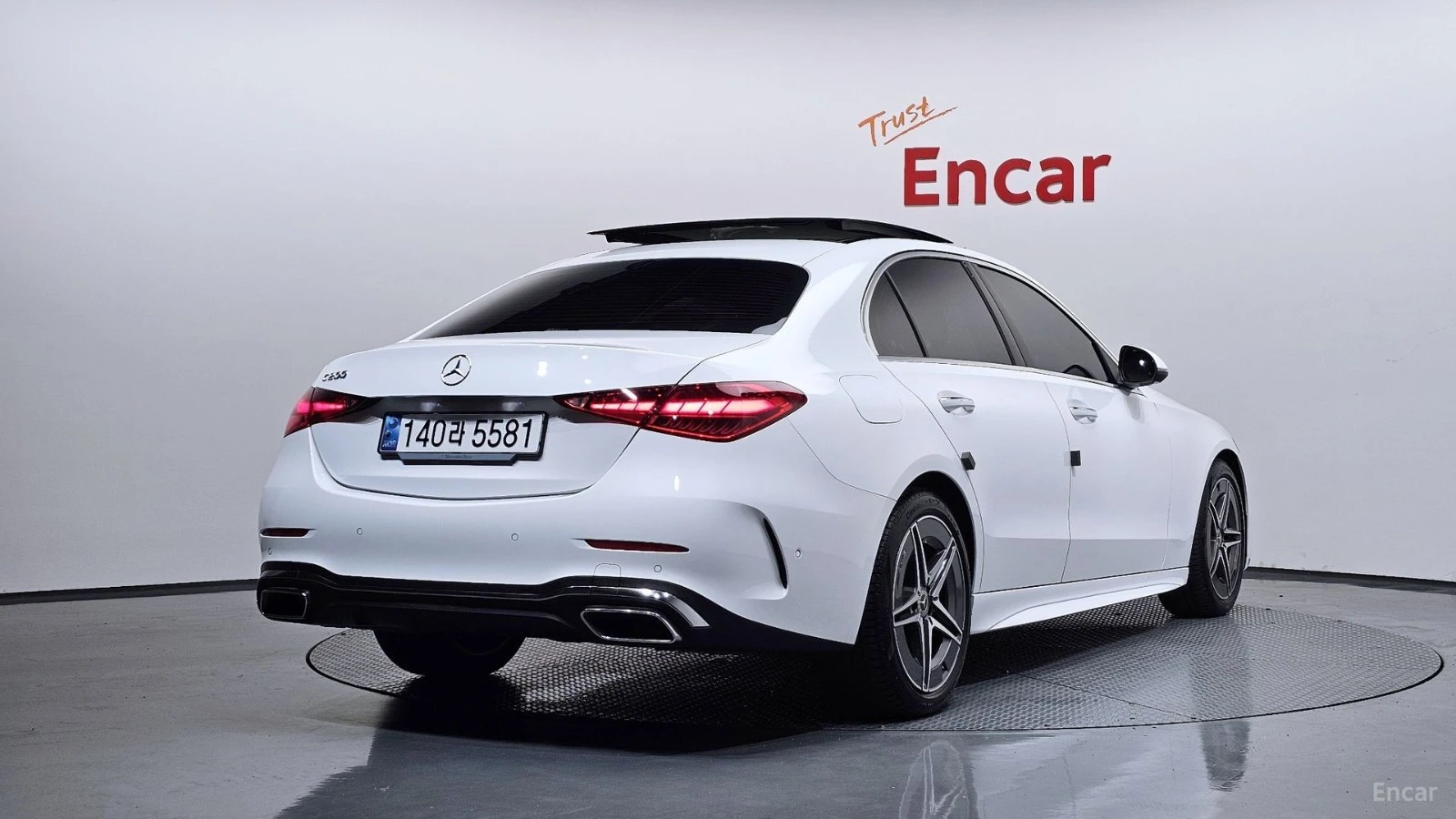 Mercedes-Benz C 200 AMG LINE* DISTRONIC* LANE* ОДБУХ, снимка 3 - Автомобили и джипове - 55641279